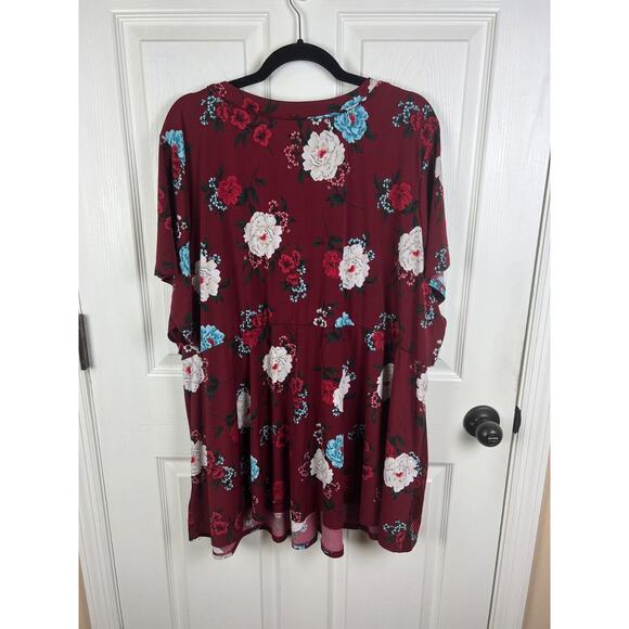 Torrid Burgundy Red Studio Knit Surplice Wrap Top Floral Short Sleeve V-Neck 5X - Picture 7 of 7